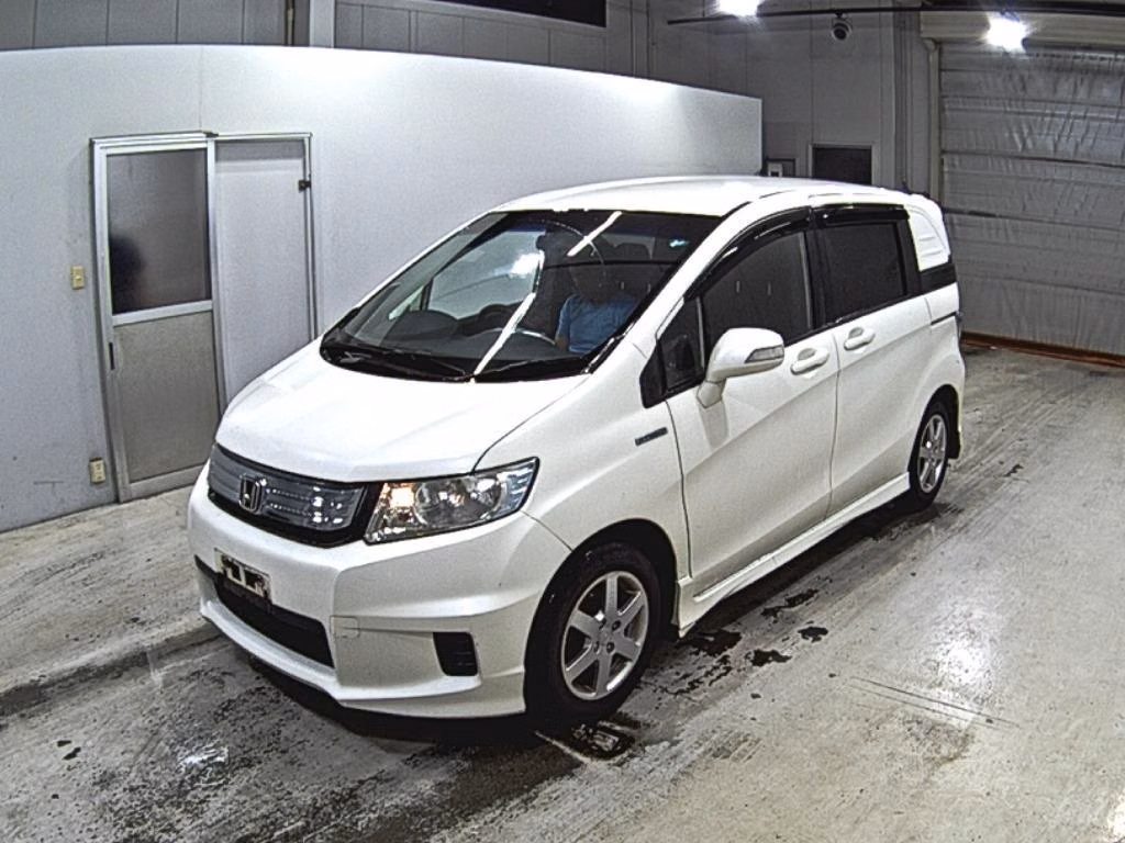 HONDA FREED