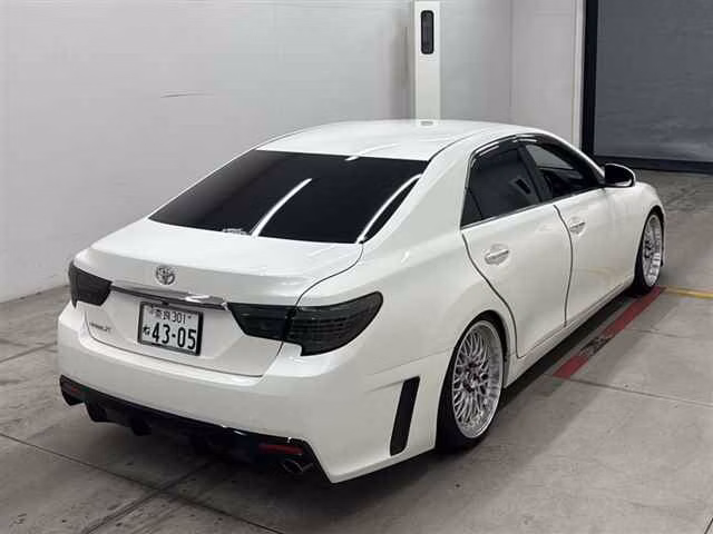 TOYOTA MARK X