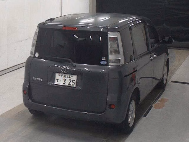TOYOTA SIENTA