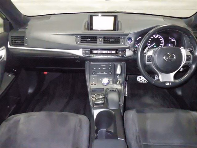 LEXUS CT200H