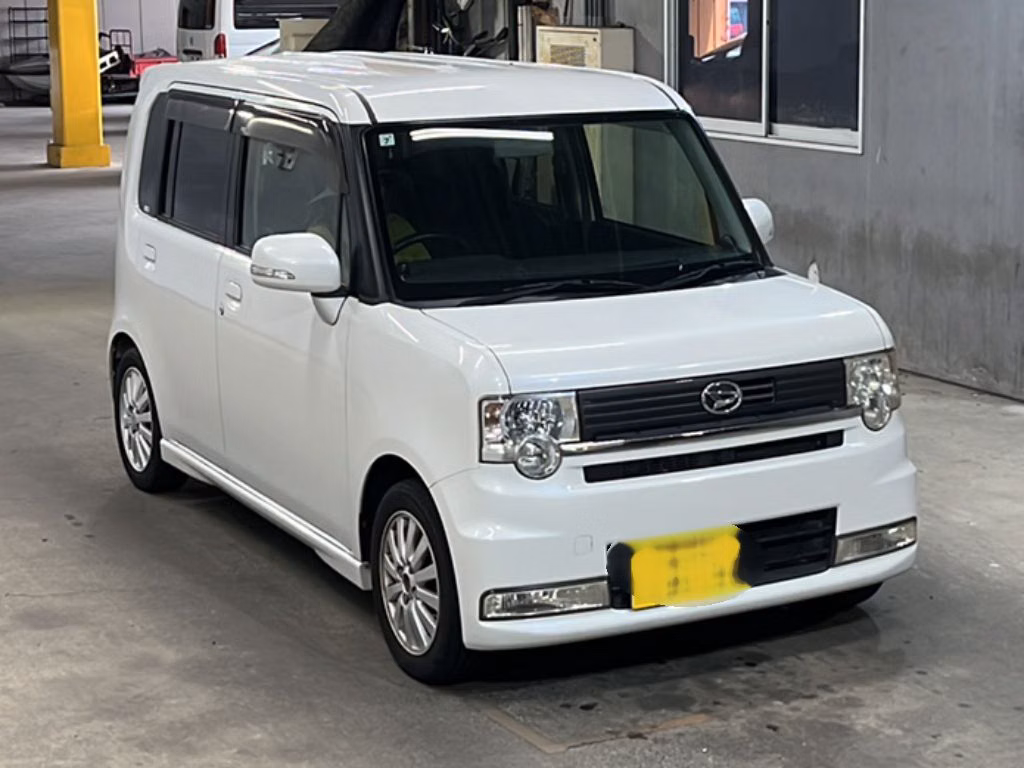DAIHATSU MOVE CONTE