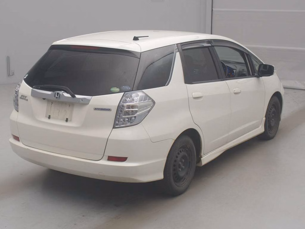 HONDA FIT SHUTTLE