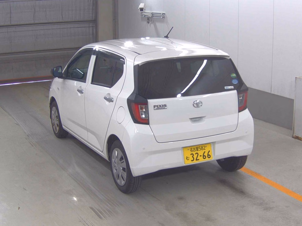 TOYOTA PIXIS EPOCH