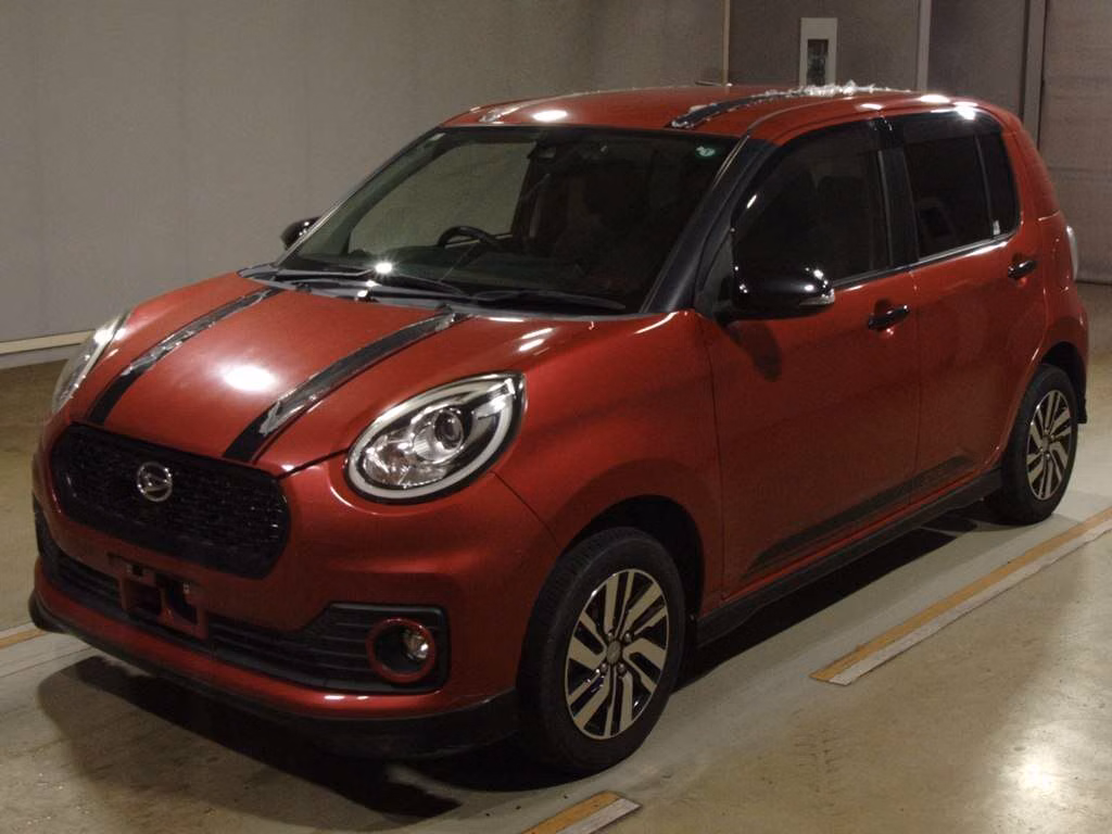 DAIHATSU BOON