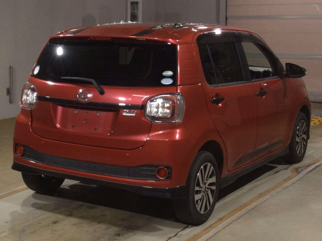 DAIHATSU BOON
