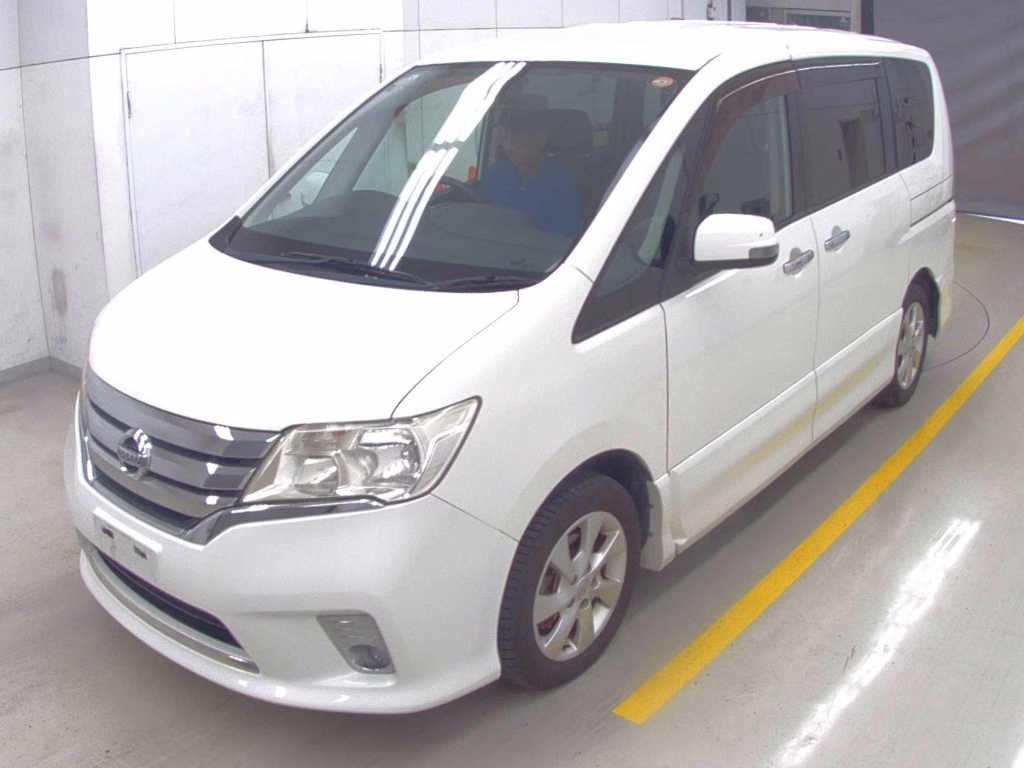NISSAN SERENA