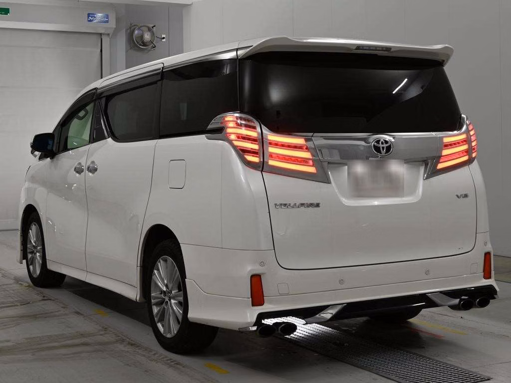 TOYOTA VELLFIRE