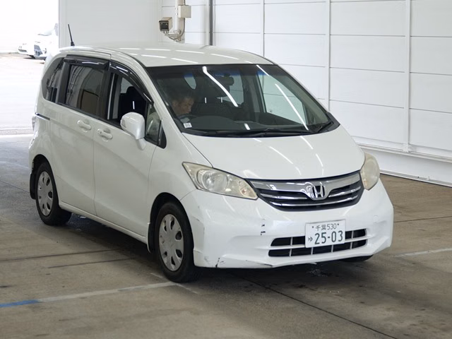 HONDA FREED