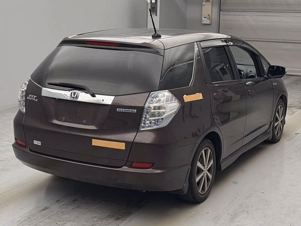 HONDA FIT SHUTTLE