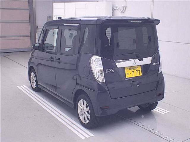 MITSUBISHI EK SPACE
