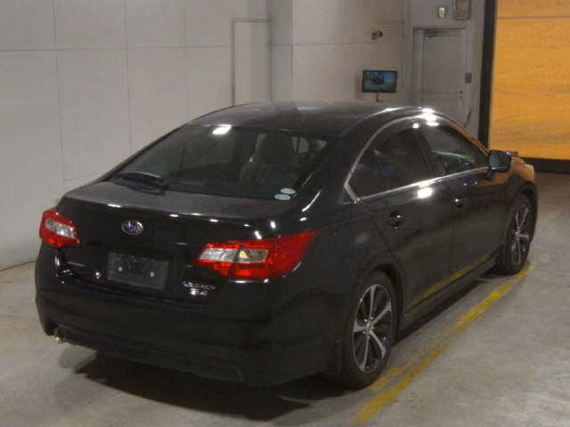 SUBARU LEGACY B4