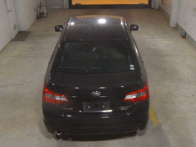 SUBARU LEGACY B4