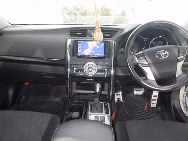 TOYOTA MARK X