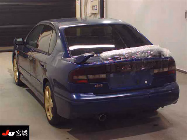 SUBARU LEGACY B4