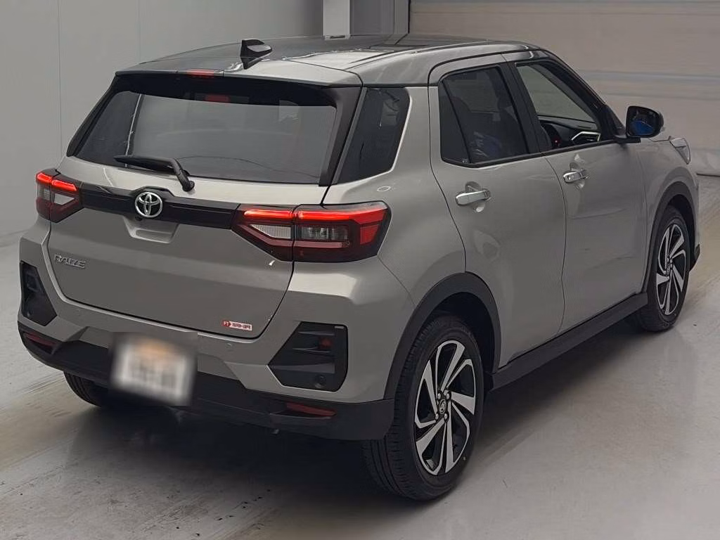 TOYOTA RAIZE
