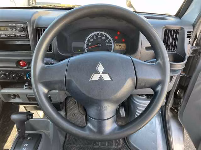 MITSUBISHI MINICAB