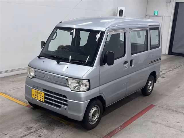 MITSUBISHI MINICAB