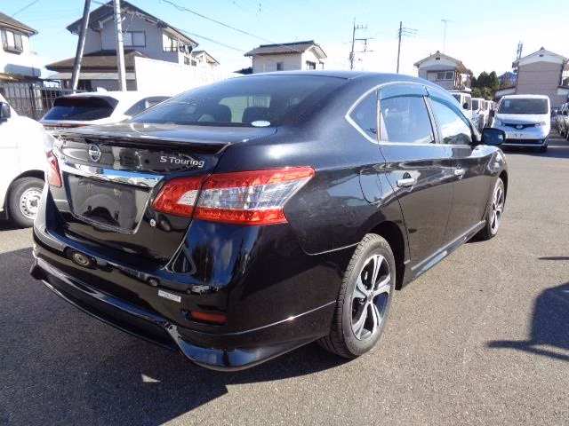 NISSAN SYLPHY