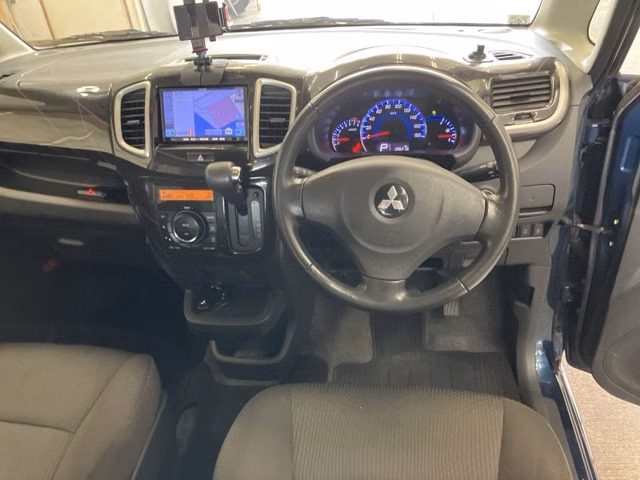 MITSUBISHI DELICA D:2