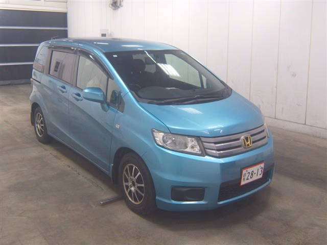 HONDA FREED SPIKE