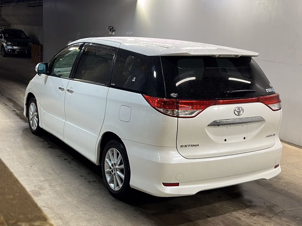 TOYOTA ESTIMA