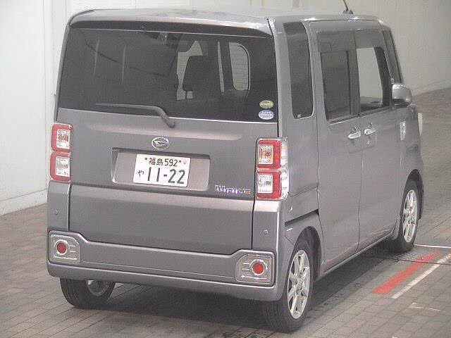 DAIHATSU WAKE