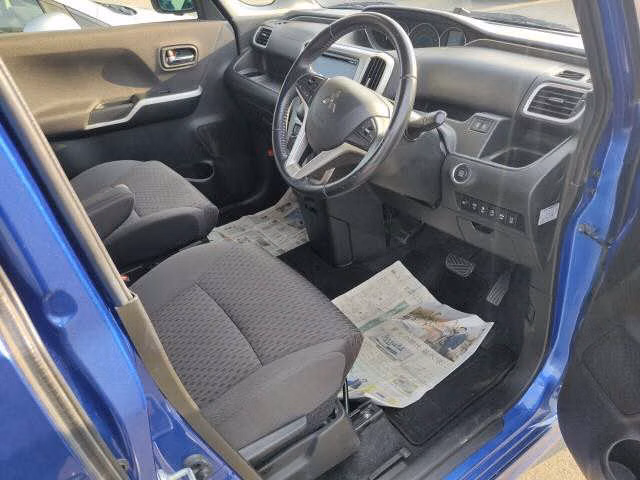 MITSUBISHI DELICA D:2