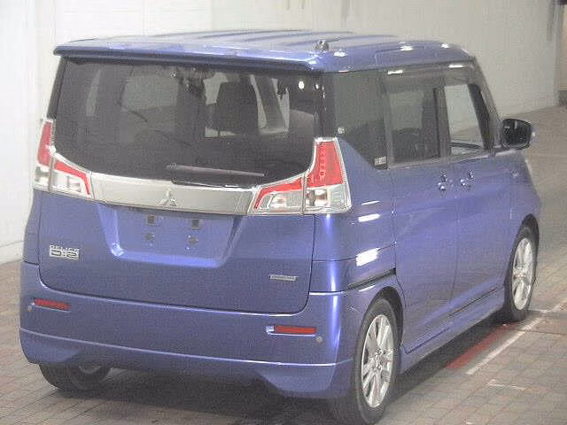 MITSUBISHI DELICA D:2