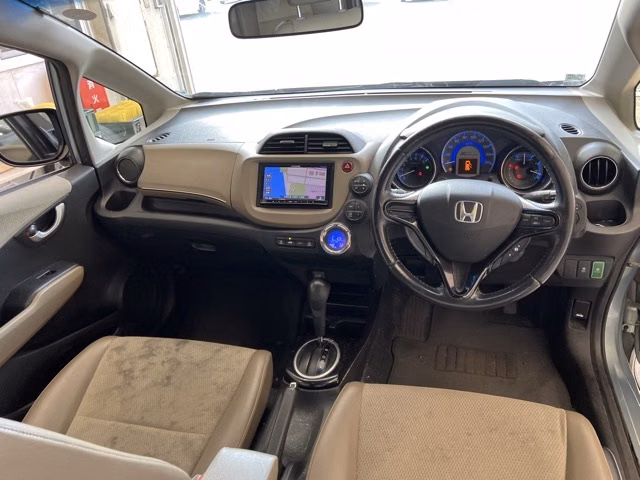 HONDA FIT SHUTTLE