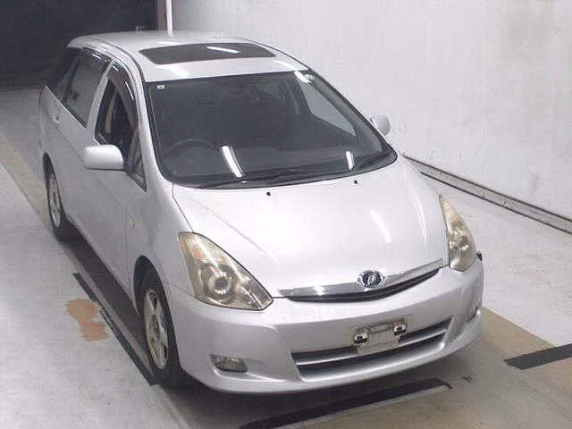 TOYOTA WISH