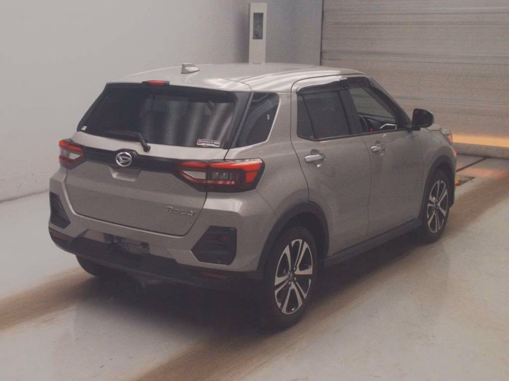 DAIHATSU ROCKY