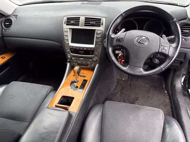 LEXUS IS250