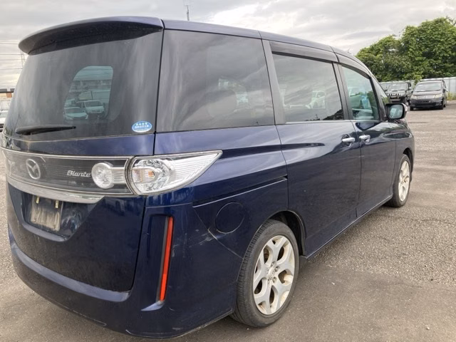 MAZDA BIANTE