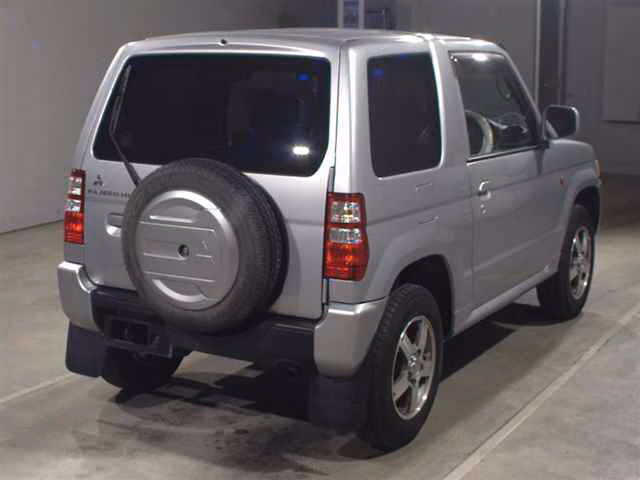MITSUBISHI PAJERO MINI