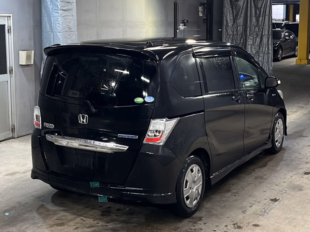 HONDA FREED