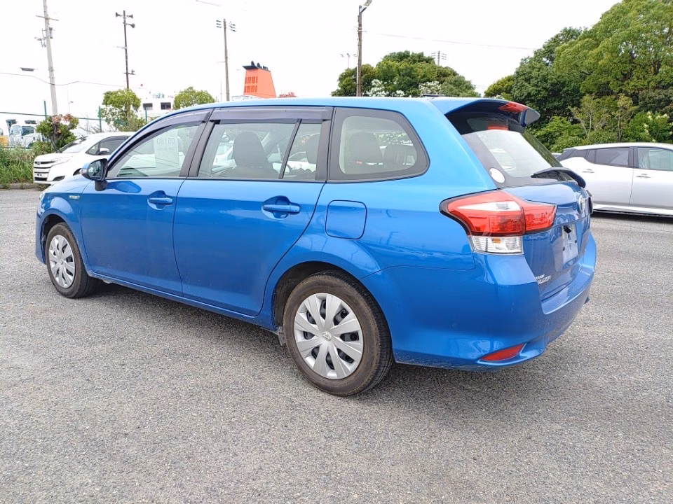 TOYOTA COROLLA FIELDER