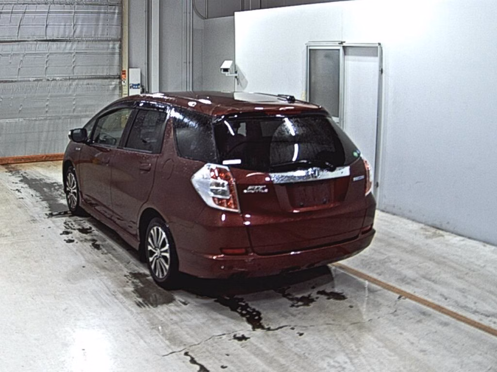 HONDA FIT SHUTTLE