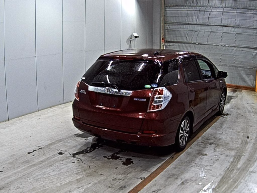 HONDA FIT SHUTTLE