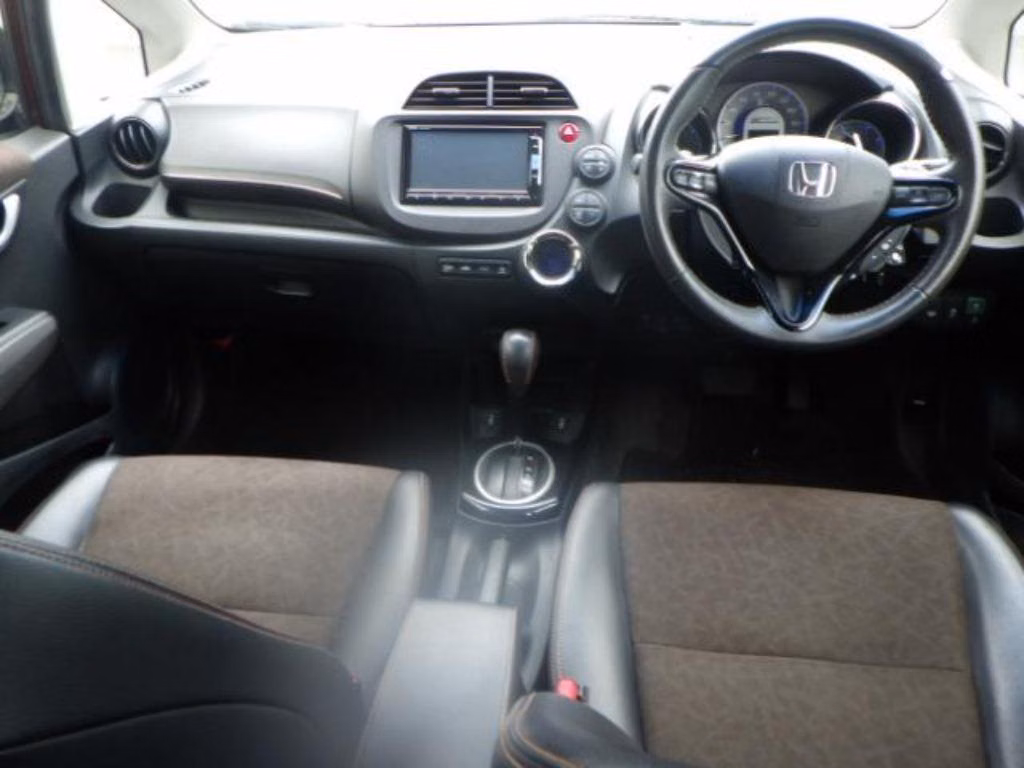 HONDA FIT SHUTTLE