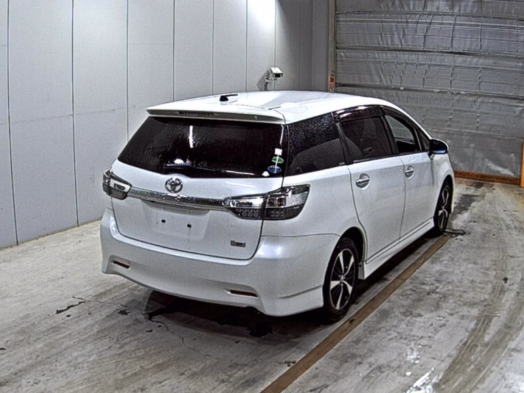 TOYOTA WISH