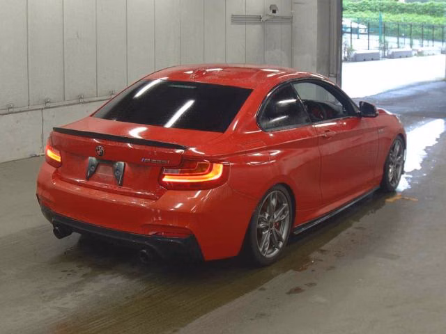 BMW 2-SERIES