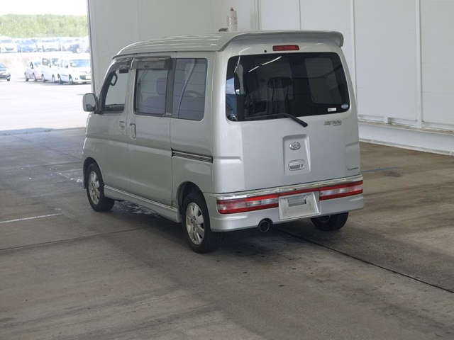 DAIHATSU ATRAI