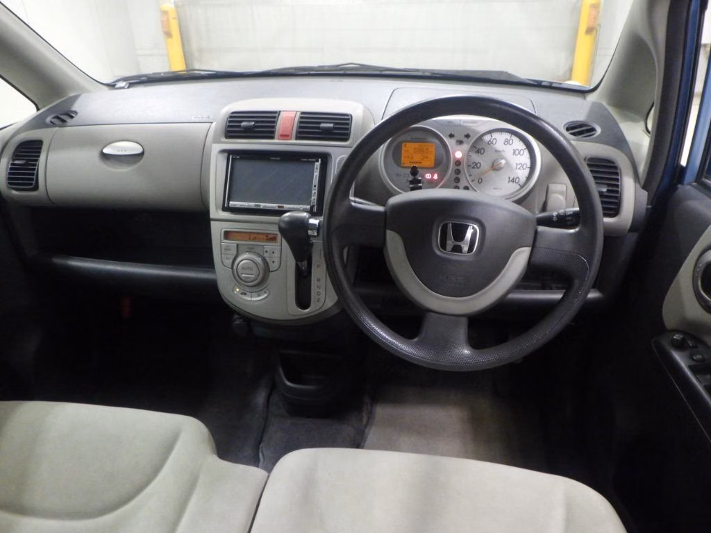 HONDA LIFE