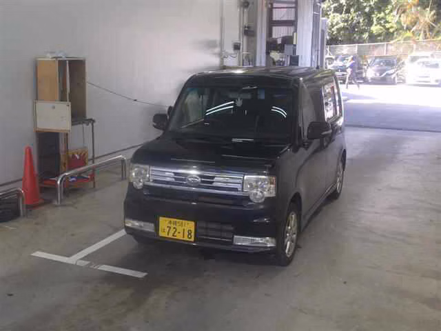 DAIHATSU MOVE CONTE