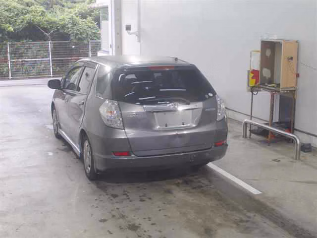 HONDA FIT SHUTTLE