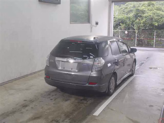 HONDA FIT SHUTTLE