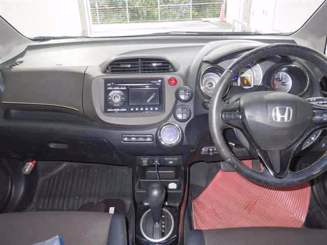 HONDA FIT SHUTTLE