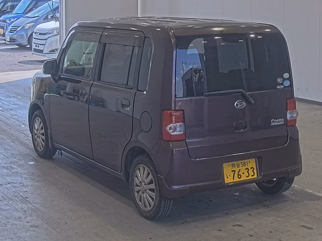 DAIHATSU MOVE CONTE