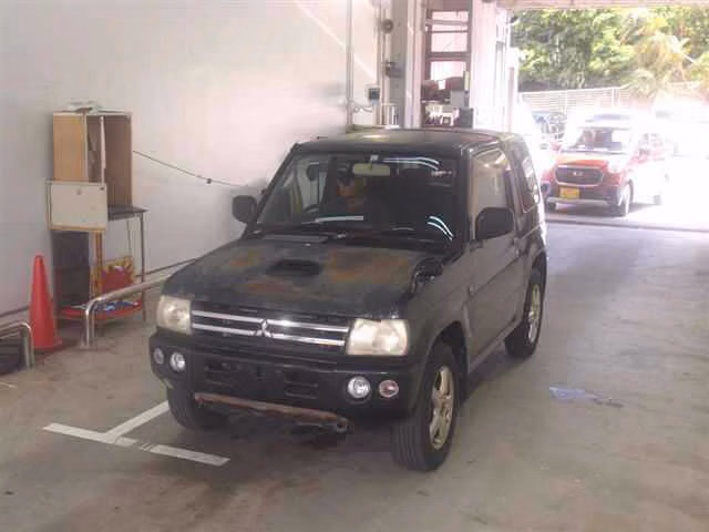 MITSUBISHI PAJERO MINI