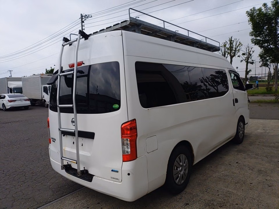 NISSAN NV350 CARAVAN